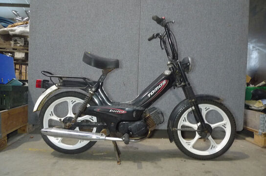 Knallert, Tomos Standard