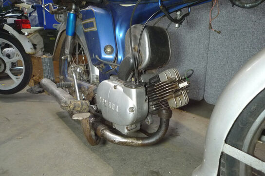 Knallert, Yamaha YB1 50ccm 4-gear drejeventilmotor MOMSFRI