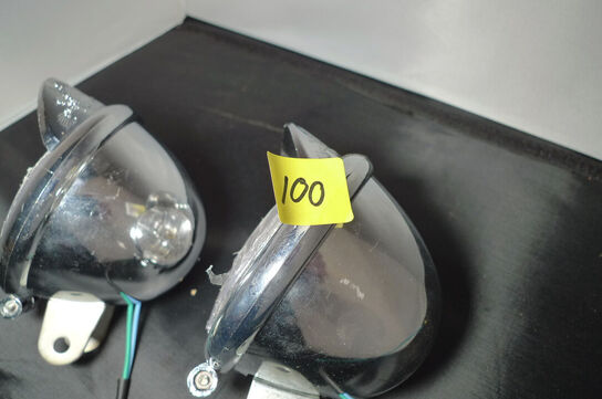 2 stk. lygter 12V ca. ø12cm