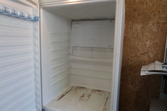 Køle/fryseskab VESTFROST, safetyboks m.m.