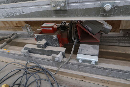 2 stk. planafrettere med motor HUSQVARNA BE20