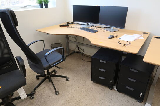 El. hæve/sænke skrivebord uden indhold, skuffemodul samt kontorstol