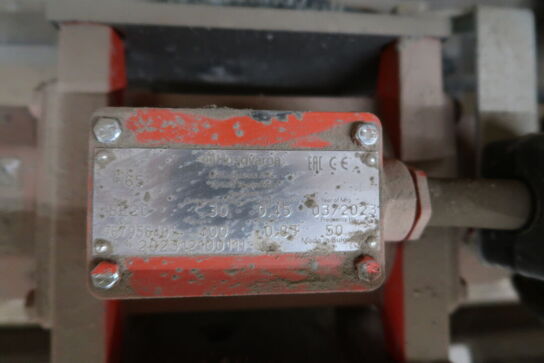 2 stk. planafrettere med motor HUSQVARNA BE20