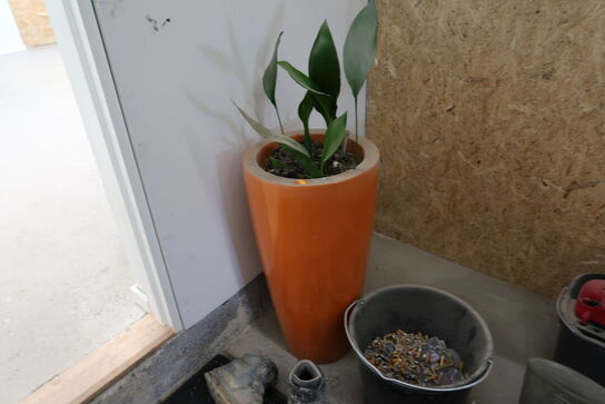 2 stk. planter i krukke