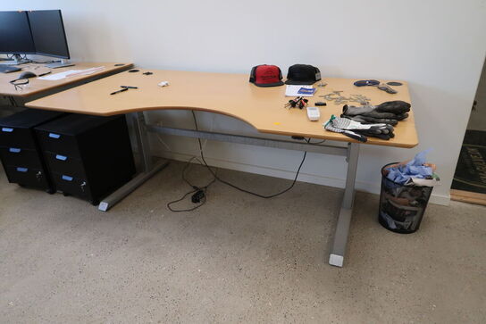 El. hæve/sænke skrivebord samt skuffemodul