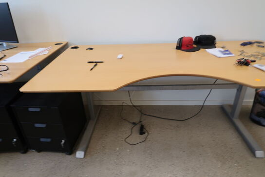 El. hæve/sænke skrivebord samt skuffemodul