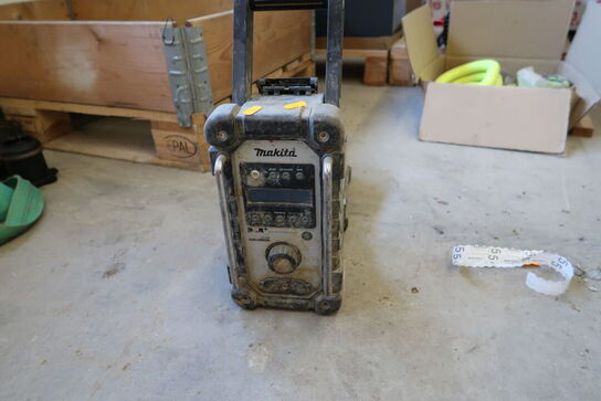 Arbejdsradio MAKITA DMR110