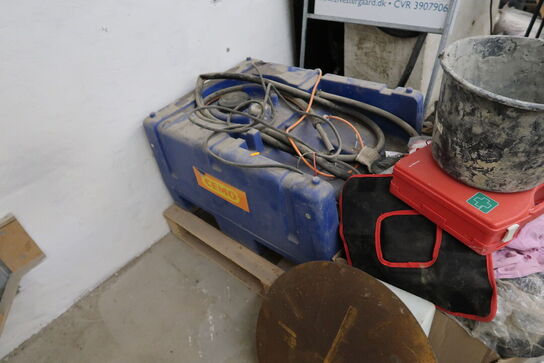 Dieseltank med pumpe CEMO