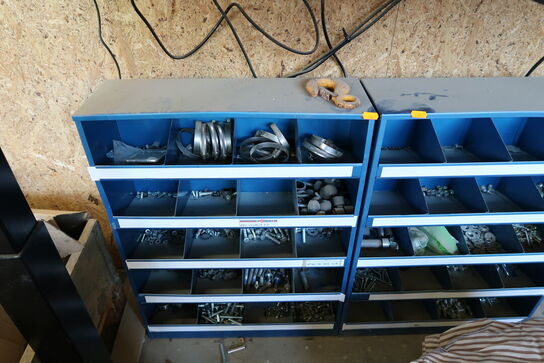 2 stk. sortimentsreoler med div. Bolte m.m.