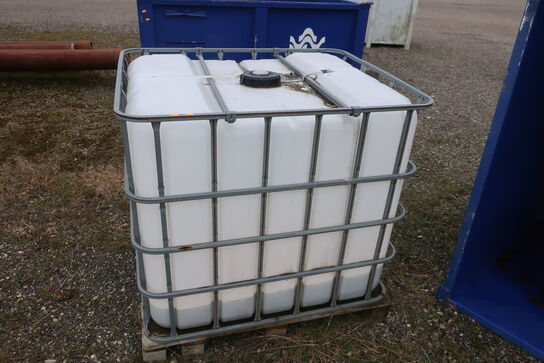 1000-liters IBC-palletank
