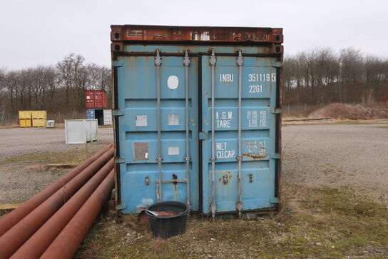 Arbejdsbord m. indhold