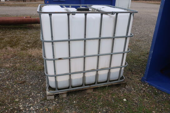 1000-liters IBC-palletank