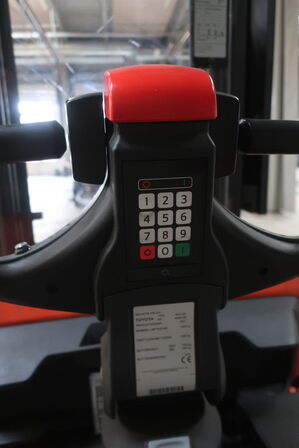 El-stabler STAXIO/TOYOTA 03 EPZB 0225 SC