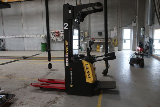 El-stabler HYSTER Protruck