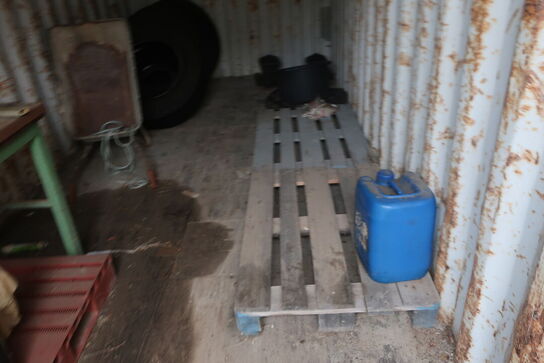 Arbejdsbord m. indhold