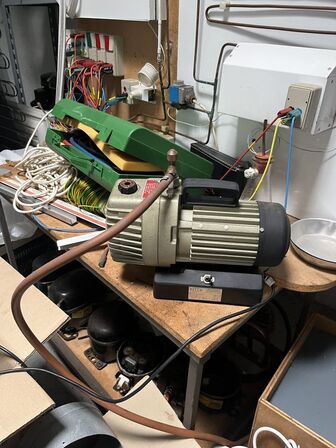 Vakumpumpe REFCO MANUFACTURING LTD Type RD-4