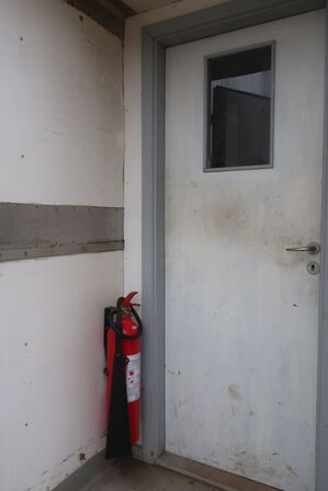 Mandskabscontainer m. indhold