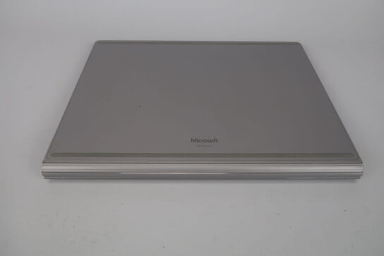 Microsft Surface Intel Core i7-8650U 14"