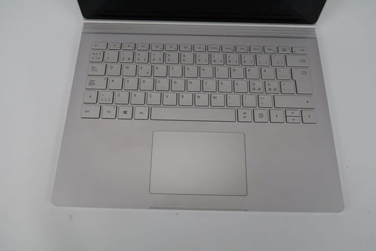 Microsft Surface Intel Core i7-8650U 14"