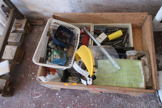 Palle med div. Bor m.m.