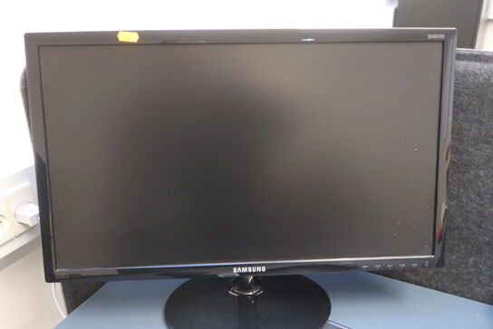 El. hæve/sænke skrivebord, computerskærm SAMSUNG samt skab