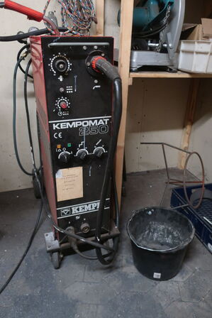 Svejseværk KEMPPI Kempomat 250