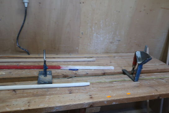 Arbejdsbord med afkorter