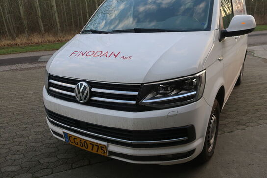 Varebil VOLKSWAGEN Transporter 2.0 Tdi Bmt 102hk Kassevogn Kort