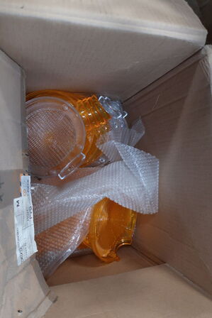 Palle med dele til advarselslamper