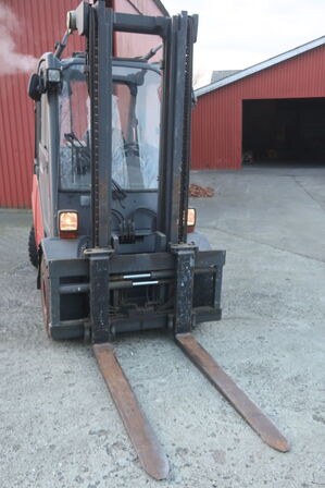El-Gaffeltruck LINDE H30T