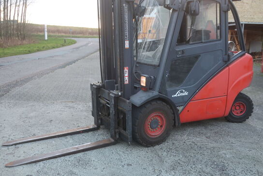 El-Gaffeltruck LINDE H30T