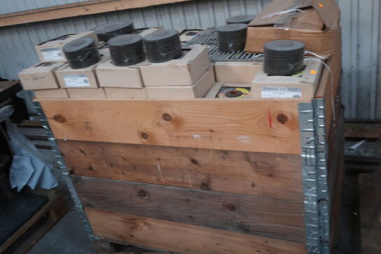 Palle med div. Skæreskiver