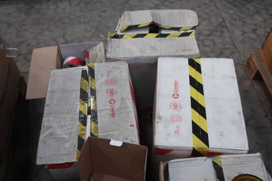 Palle med afspærringsbånd