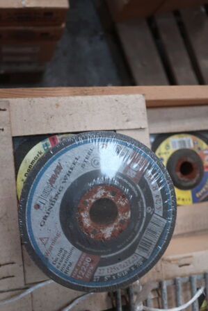 Palle med div. Skæreskiver