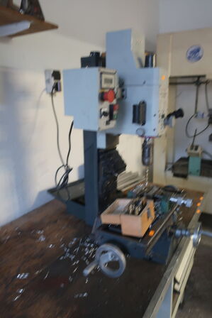 Bore- og fræsemaskine OPTIMUM BF 20 Vario