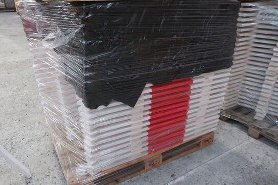 Palle med skiltebukke