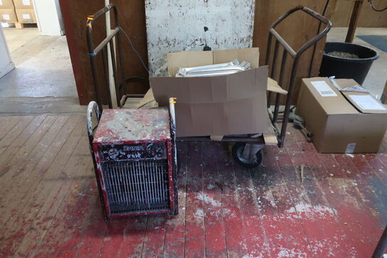 Varmeblæser DANIA samt opbevaringsvogn med div. Varelager m.m.