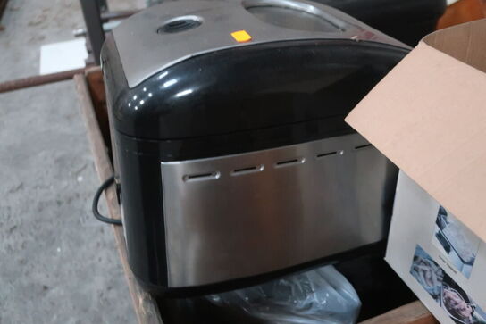 2 stk. paller med indhold