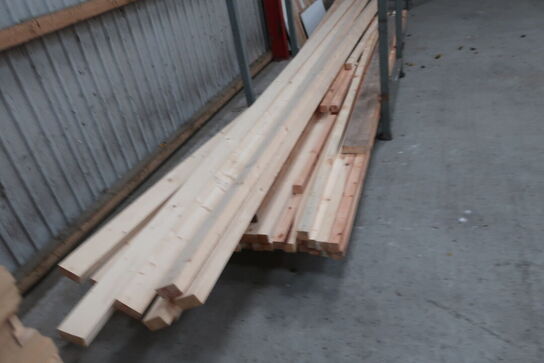 Opbevaringsstativ med div. Træ