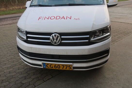 Varebil VOLKSWAGEN Transporter 2.0 Tdi Bmt 102hk Kassevogn Kort