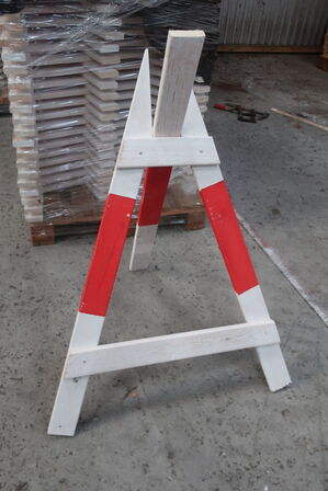 Palle med skiltebukke