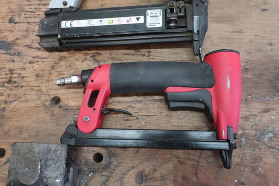 2 stk. dykkerpistoler TJEP F16/50, HAUBOLD KL800