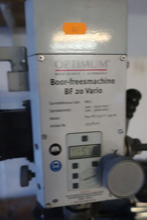 Bore- og fræsemaskine OPTIMUM BF 20 Vario
