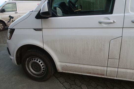 Varebil VOLKSWAGEN Transporter 2.0 Tdi Bmt 102hk Kassevogn Kort