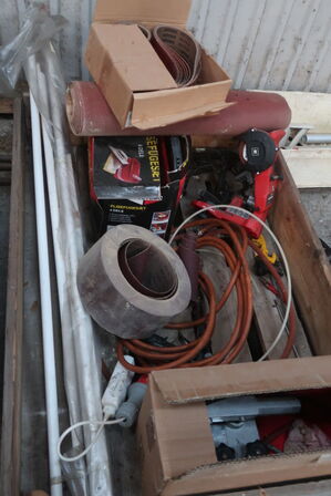 Palle med trykspand m.m.