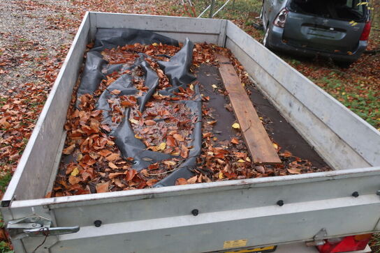 Trailer VARIANT VA 756AS-13 750 kg.