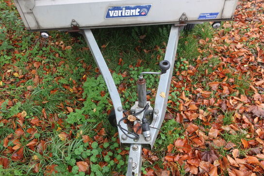 Trailer VARIANT VA 756AS-13 750 kg.
