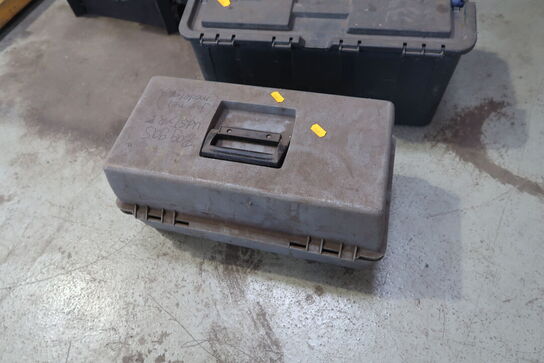 Kasse med div. Værktøj