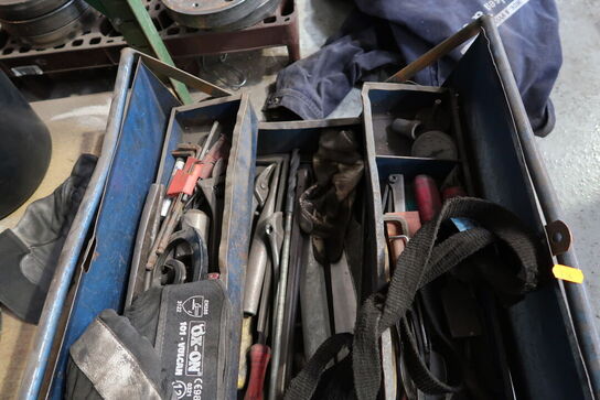 Værktøjskasse med div. Værktøj