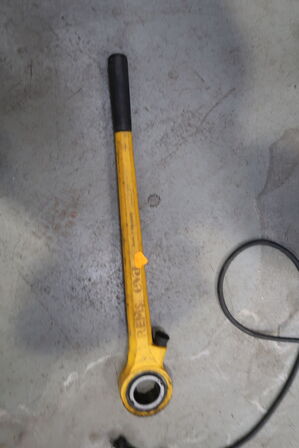 Gevindskæremaskine REMS Eva